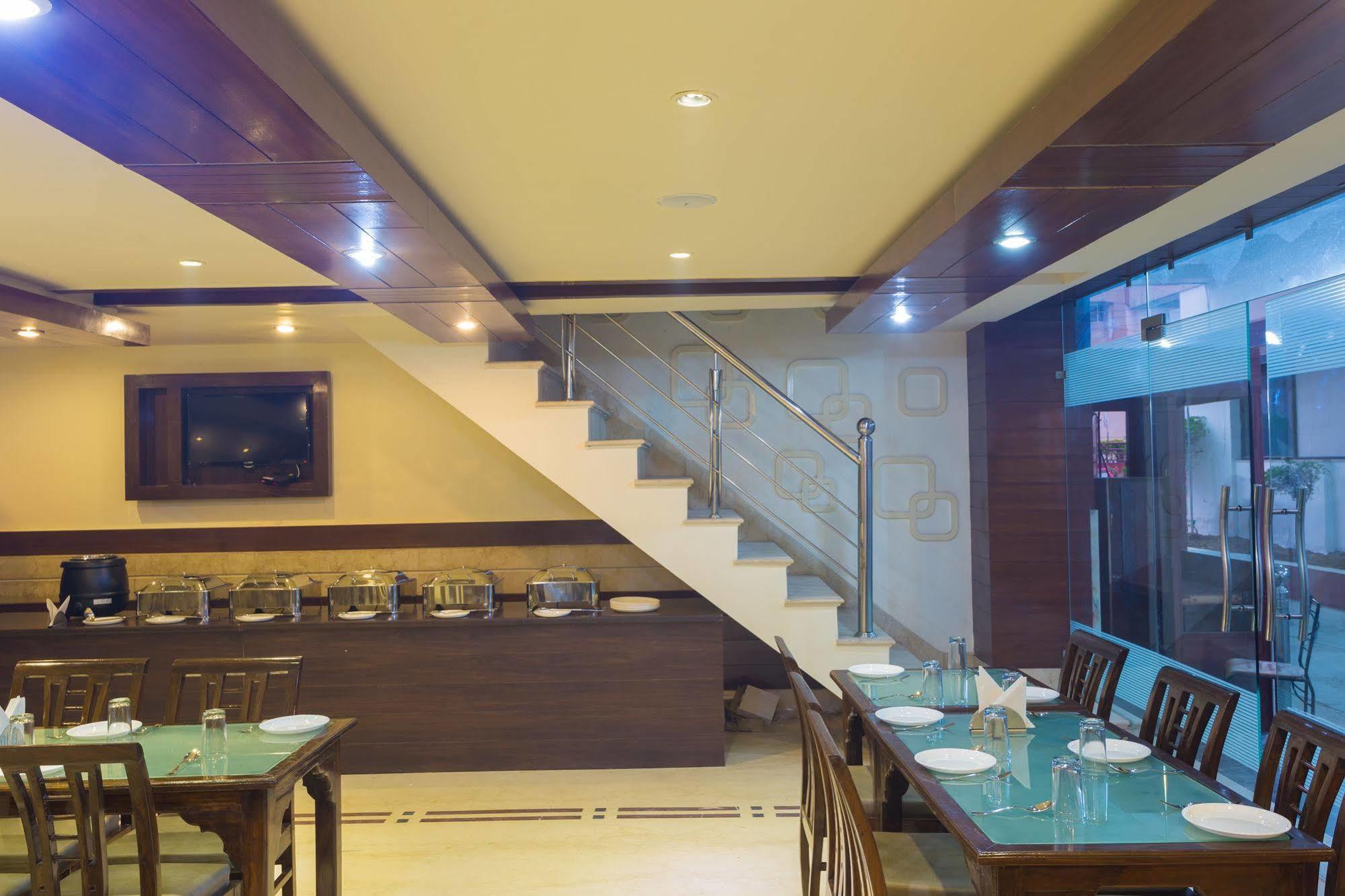 Hotel Katra Katra  Zewnętrze zdjęcie